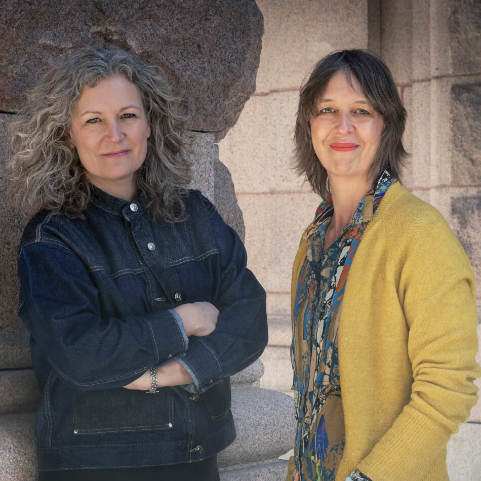 Granskad av media – så förbereder och skyddar du organisationen när krisen slår till